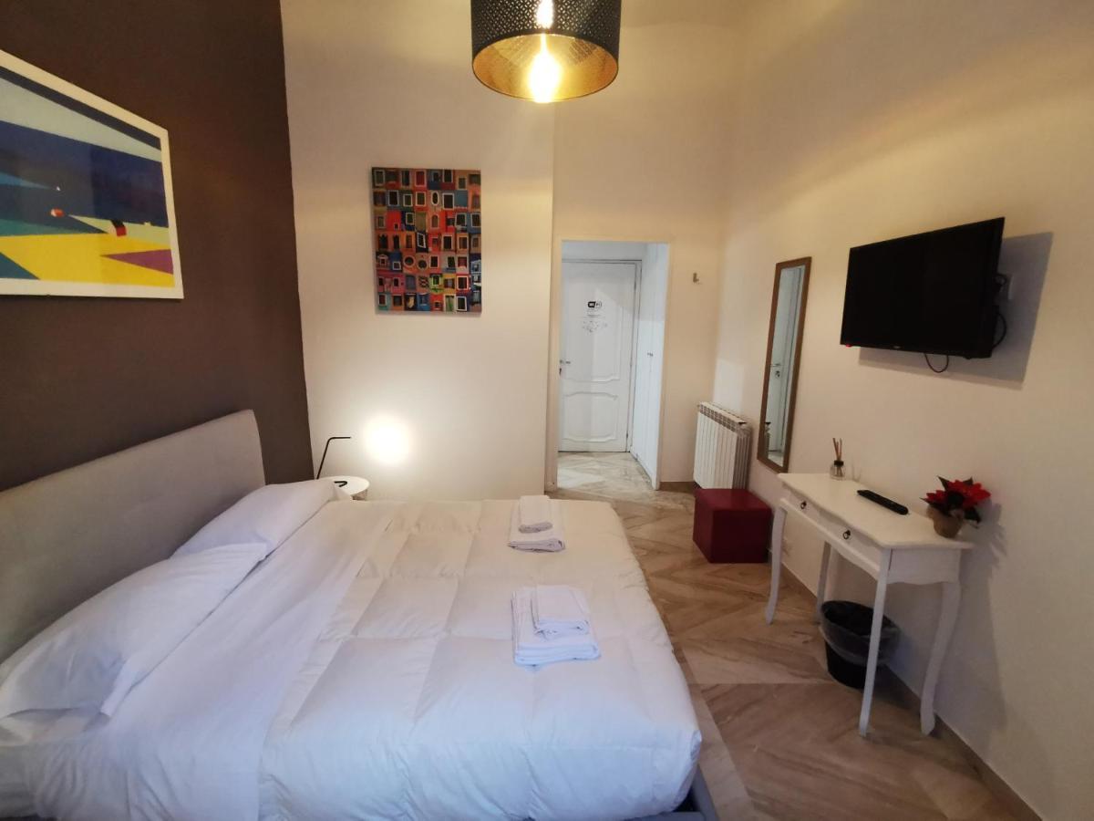 109 Suites Roma Room photo